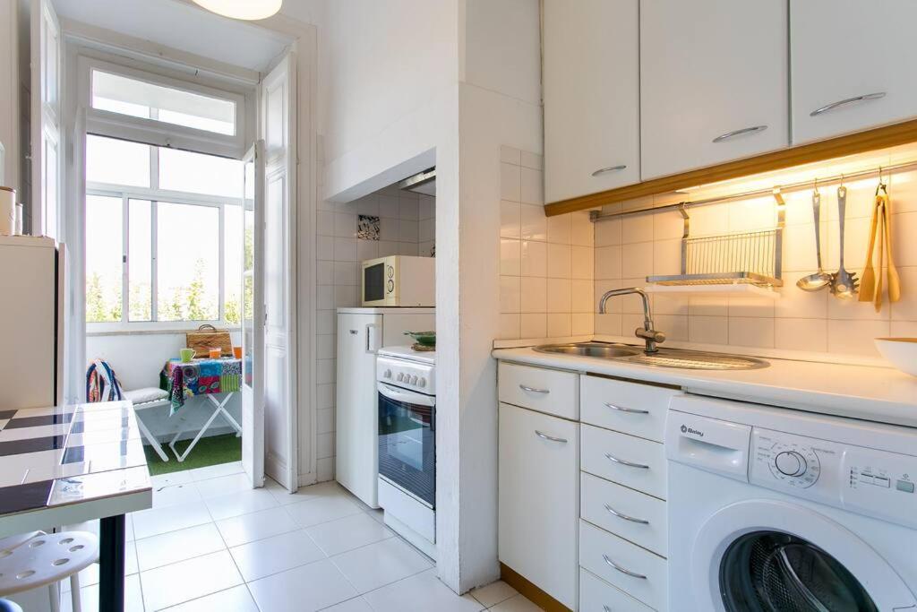Principe Real Orange Tree W/ View 3 Bedrooms Flat! Lisbona Esterno foto