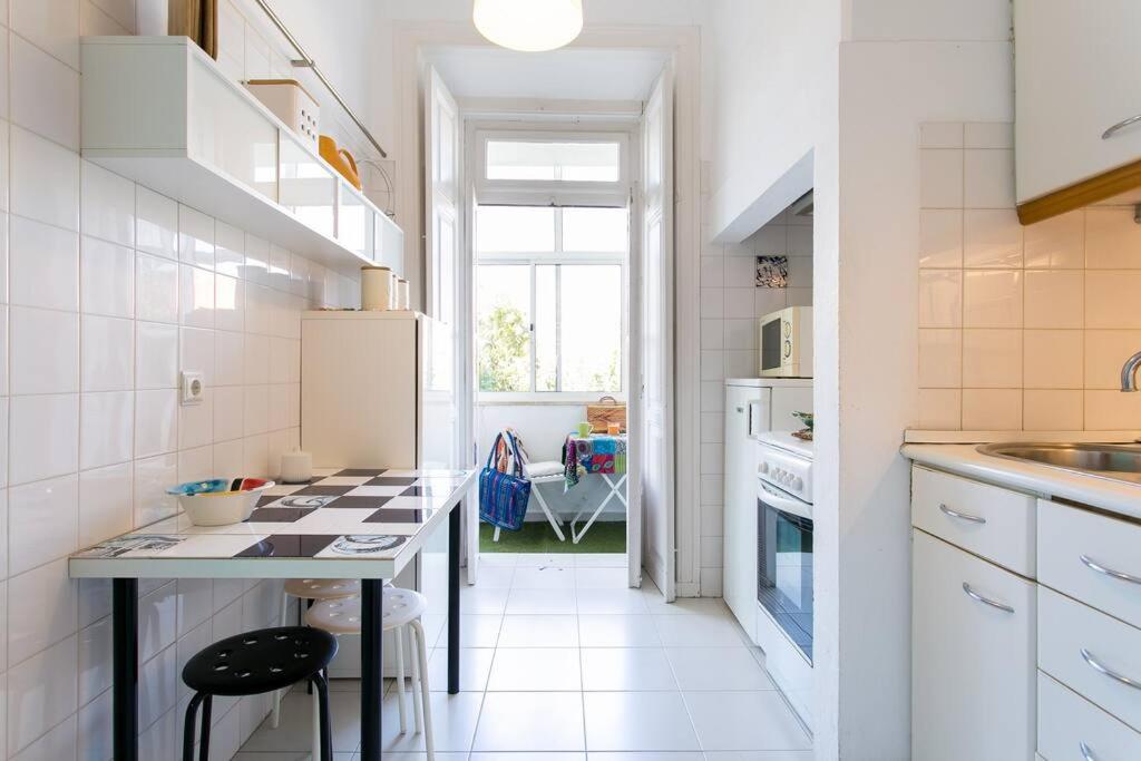 Principe Real Orange Tree W/ View 3 Bedrooms Flat! Lisbona Esterno foto